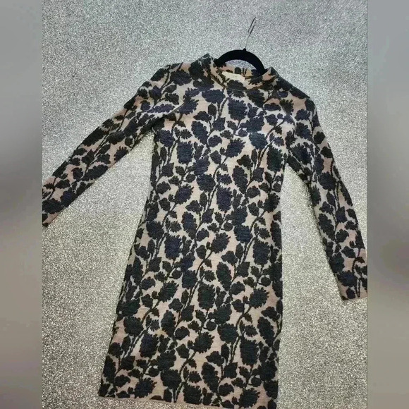 LOFT BLACK FLORAL  LONG SLEEVE MINI DRESS SIZE XSM - Picture 2 of 5